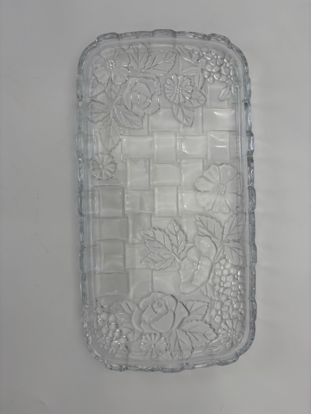 Gorgeous Clear Glass Snow Flower and Basket-Weave Rectangular Tray